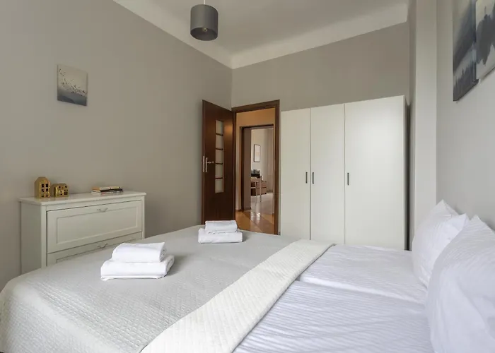 Lejlighed Golden In - Two Bedroom In The Center - Marszalkowska